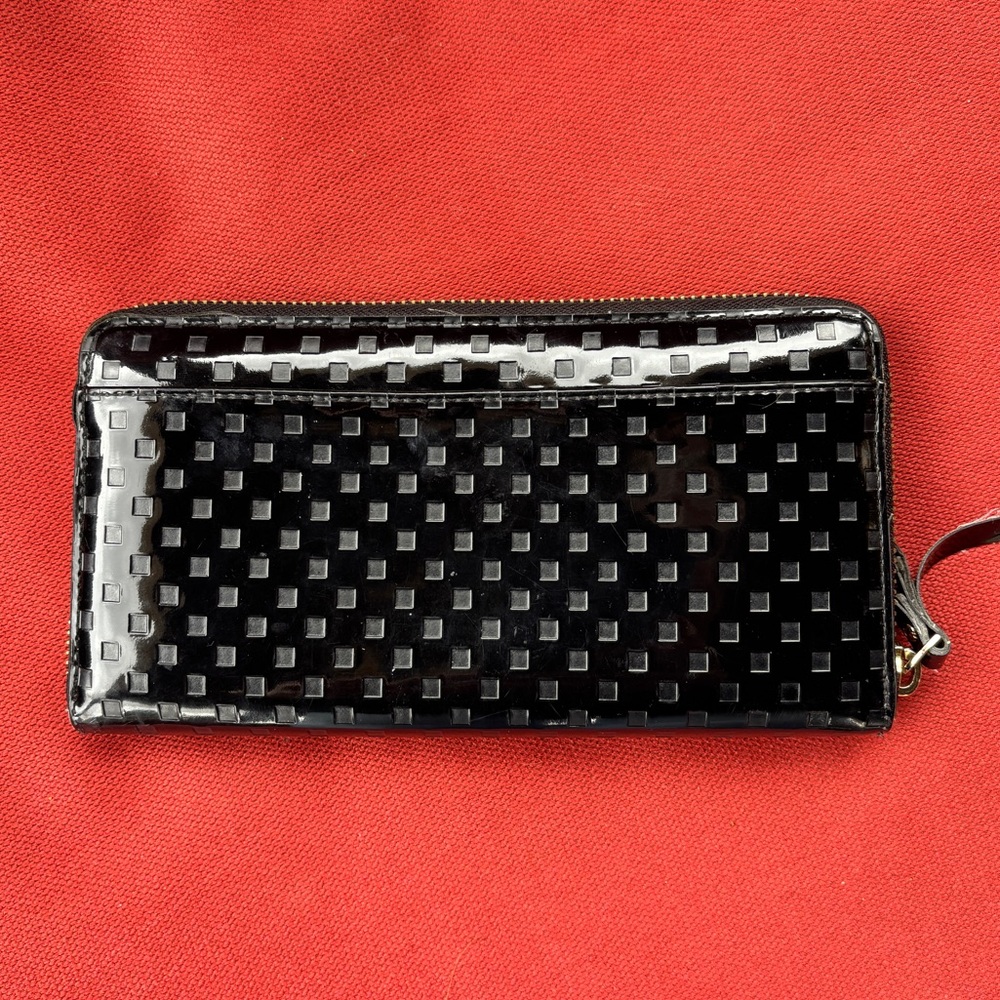 KATE SPADE Beale Street Logo Stamp Patent Leather Accordion Wallet Black - Picture 2 of 11